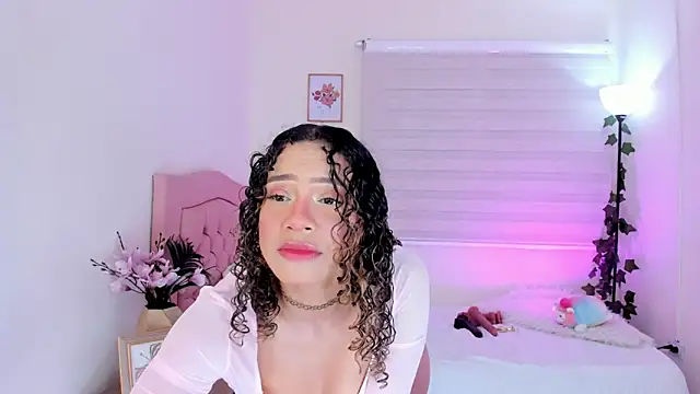 Snapshot of Keni_malf chatting on 04-15-26, 04:29 Keni malf online show from 04-15-26, 04:29