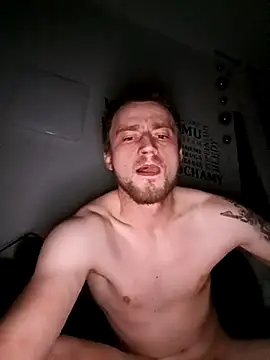 Snapshot of wariacik0024 chatting on 01-12-26, 01:34 wariacik0024 online show from 01-12-26, 01:34