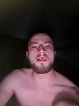 wariacik0024 online show from 03-11-26, 12:26