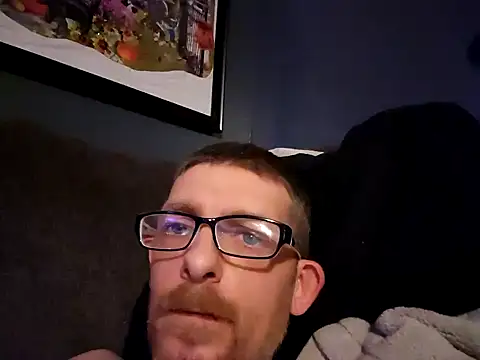 Snapshot of MysteriousFire23 chatting on 12-19-24, 01:07 MysteriousFire23 online show from 12-19-24, 01:07