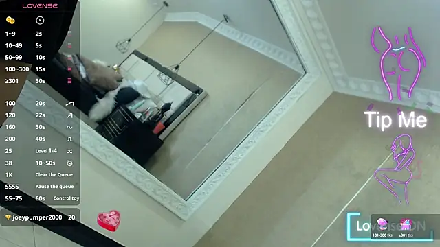 Snapshot of kimCosseyy chatting on 03-22-25, 07:04 kimCosseyy online show from 03-22-25, 07:04