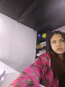 kimCosseyy online show from 05-18-26, 02:01