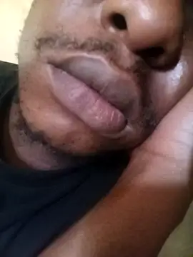 izinjamfee2 online show from 11-01-25, 07:35