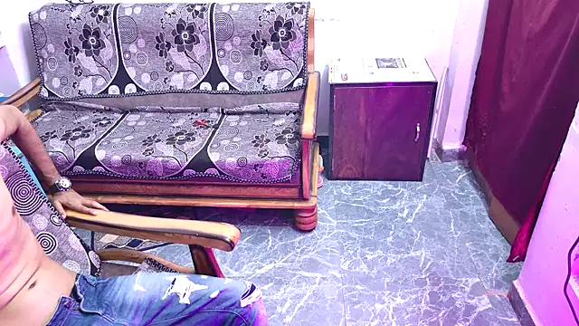 Habibi big b online show from 10-24-25, 05:45