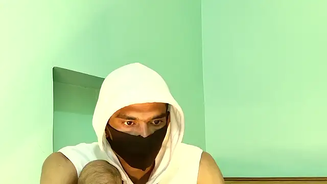 Snapshot of Habibi_big_b chatting on 02-14-26, 04:34 Habibi big b online show from 02-14-26, 04:34