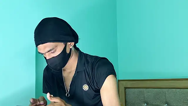 Snapshot of Habibi_big_b chatting on 02-24-26, 11:33 Habibi big b online show from 02-24-26, 11:33