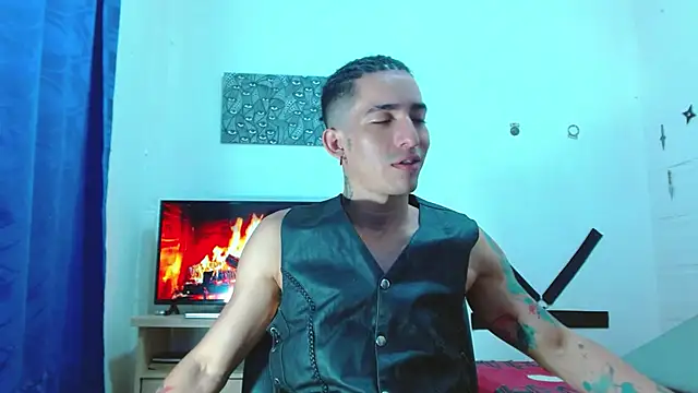 Snapshot of targuerian22 chatting on 01-16-25, 08:22 targuerian22 online show from 01-16-25, 08:22