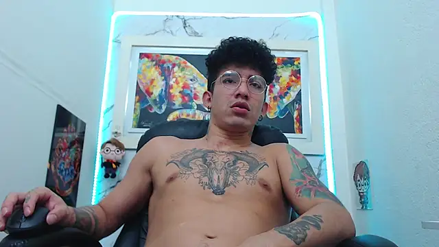 targuerian22 online show from 10-24-25, 09:19