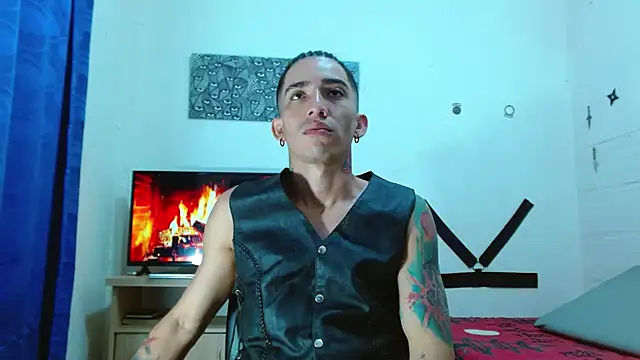 Snapshot of targuerian22 chatting on 01-16-25, 05:21 targuerian22 online show from 01-16-25, 05:21
