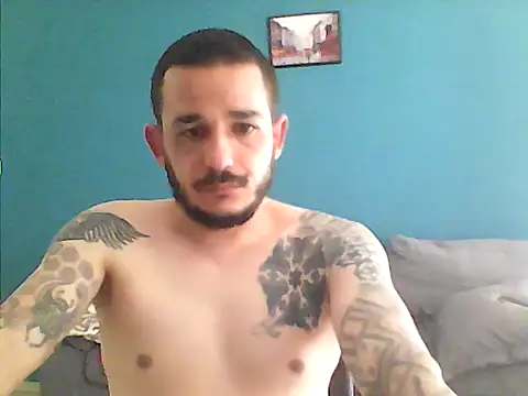 Snapshot of Kurqga chatting on 03-21-25, 07:00 Kurqga online show from 03-21-25, 07:00