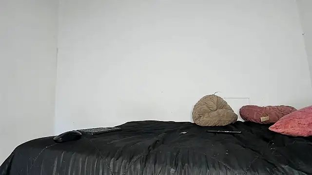 edwin mosquera1 online show from 04-11-26, 04:42