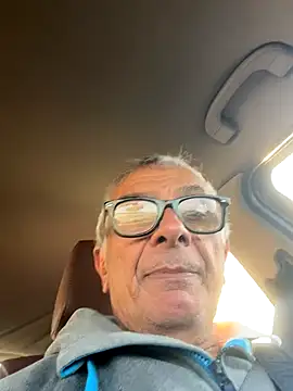 4n4l1zz4m1 online show from 11-29-25, 02:28