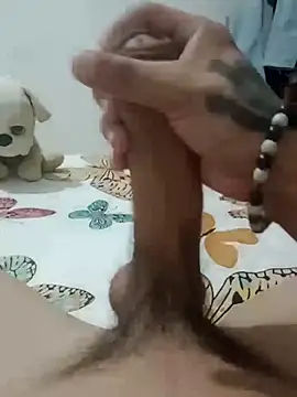 Reidendick99 online show from 04-12-26, 06:55