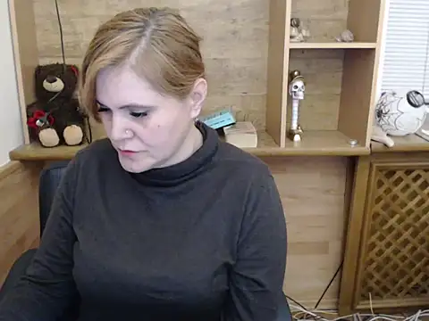 DaniellaKiss online show from 04-03-26, 05:19