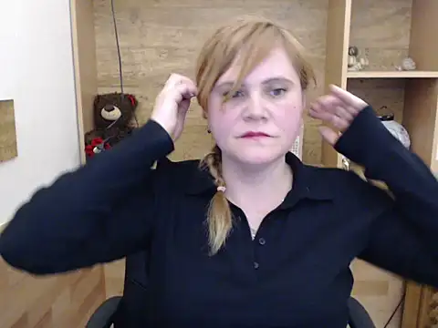 DaniellaKiss online show from 03-27-26, 08:21