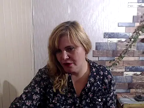 DaniellaKiss online show from 09-11-25, 08:20