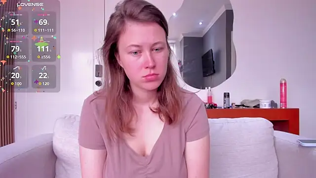 jessica tenderly online show from 10-23-25, 03:43