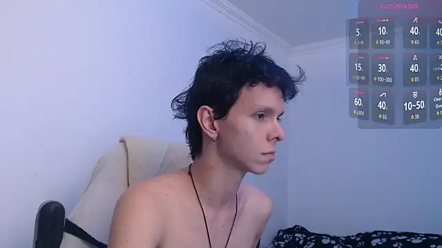 bryamado69 online show from 04-25-26, 03:53