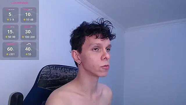 Snapshot of bryamado69 chatting on 07-15-26, 09:05 bryamado69 online show from 07-15-26, 09:05