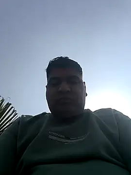 Gururonny07 online show from 02-11-25, 07:44