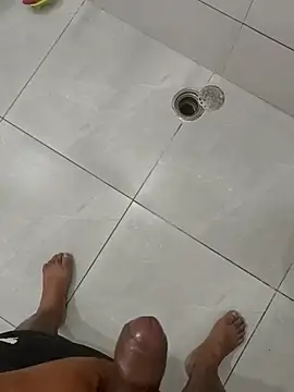 Gururonny07 online show from 10-31-25, 12:29