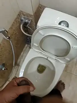 Gururonny07 online show from 09-18-25, 06:22