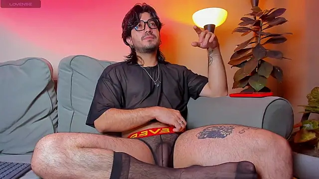 Ackerman Eren  online show from 09-19-25, 10:08