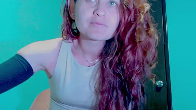 zoe jones3 online show from 01-24-25, 02:07