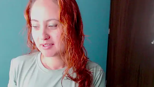 zoe jones3 online show from 01-28-25, 02:21