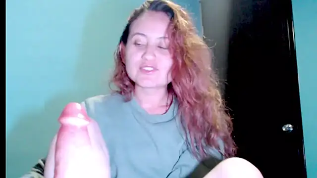 zoe jones3 online show from 03-19-25, 02:37