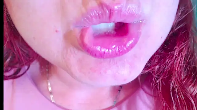 zoe jones3 online show from 03-10-25, 10:24