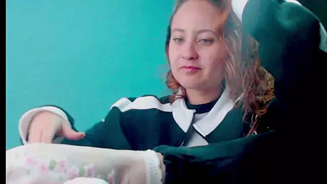 zoe jones3 online show from 02-21-25, 01:00