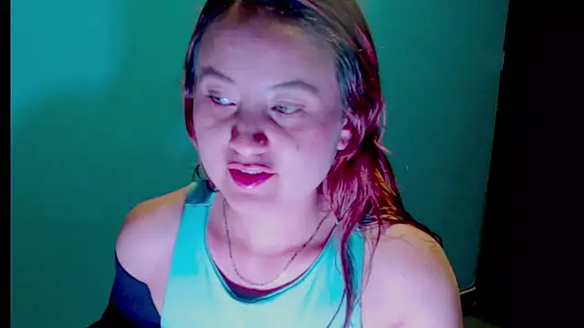 zoe jones3 online show from 03-04-25, 11:11