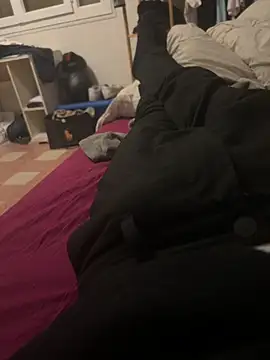 Snapshot of pignoufe chatting on 03-02-26, 06:15 pignoufe online show from 03-02-26, 06:15