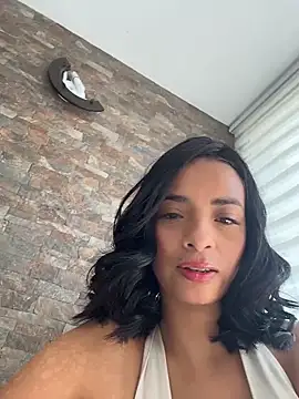 Laura fernandezII online show from 03-04-26, 03:31