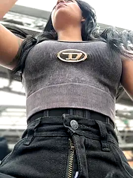 Laura fernandezII online show from 09-24-25, 06:03