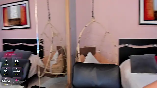 LenaRuiz  online show from 11-09-25, 12:09