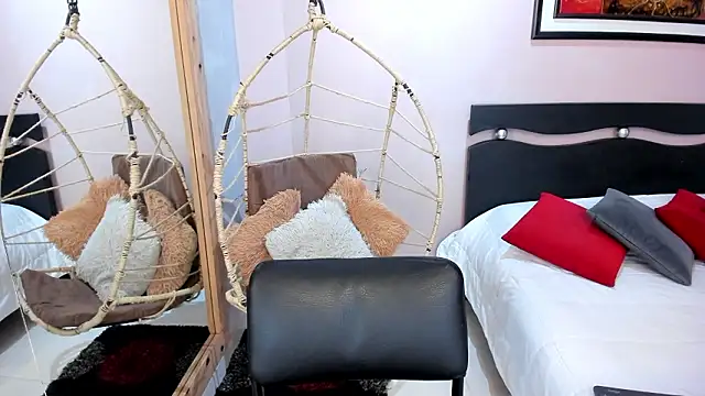 LenaRuiz  online show from 02-28-26, 12:05