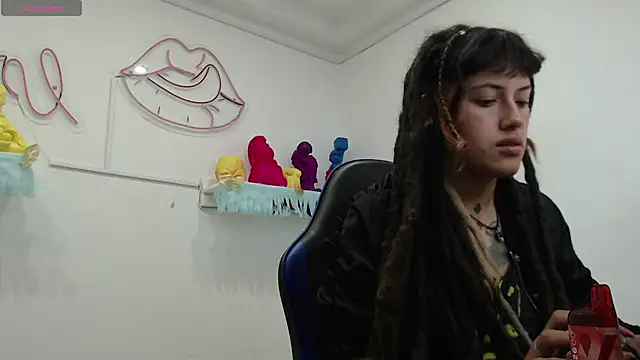  sharlotte777 online show from 11-25-25, 01:55