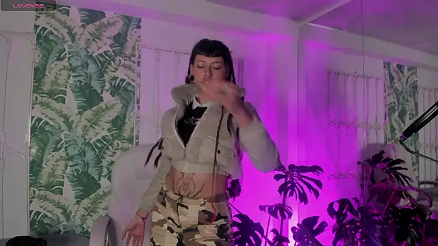  sharlotte777 online show from 02-11-26, 01:00