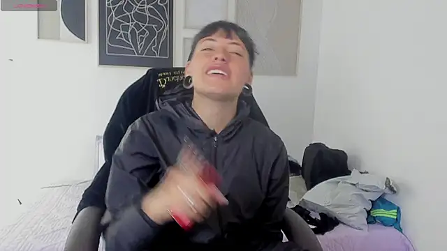  sharlotte777 online show from 11-28-25, 02:06