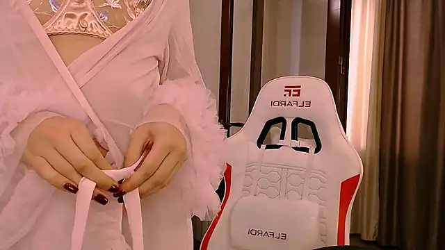 Ann  Cute online show from 11-05-25, 05:32