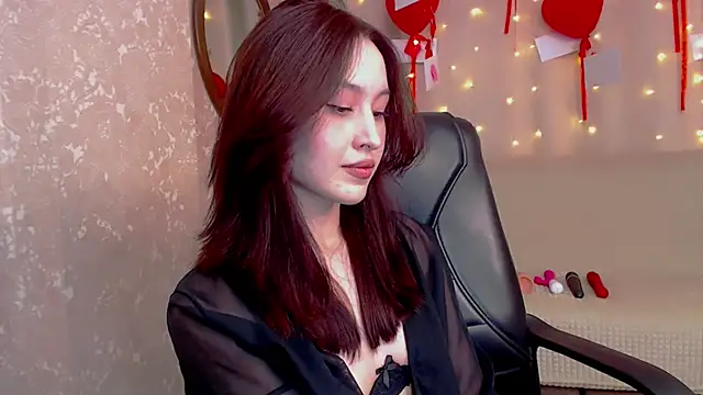 Ann  Cute online show from 02-20-25, 10:48