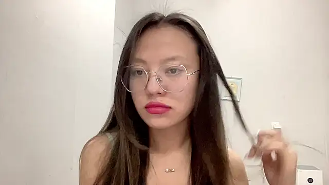 Risalynn online show from 02-26-25, 02:08