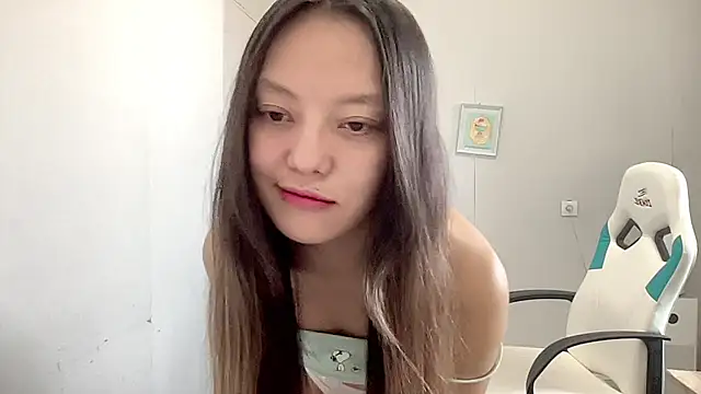 Risalynn online show from 02-15-25, 06:33