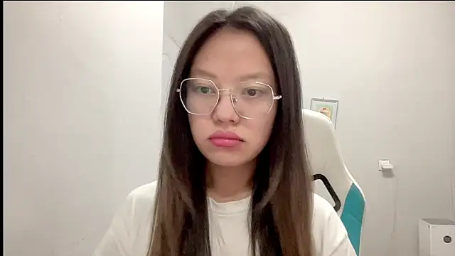 Risalynn online show from 03-03-25, 02:11