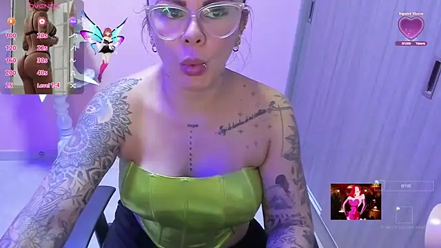 KAROL MILF online show from 11-28-25, 12:11