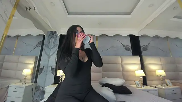 Princess Violett online show from 09-25-25, 02:12