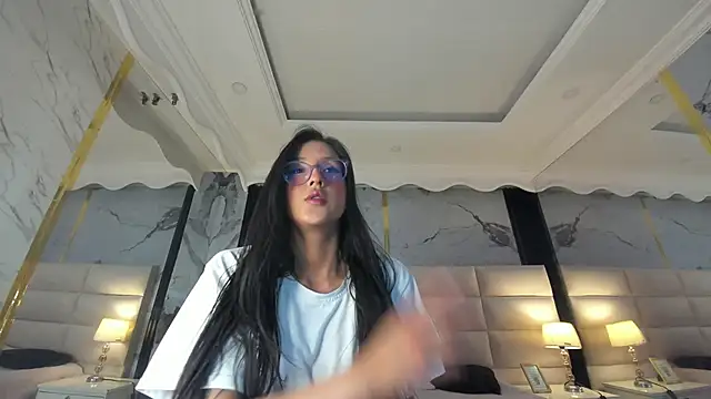 Princess Violett online show from 09-11-25, 02:39