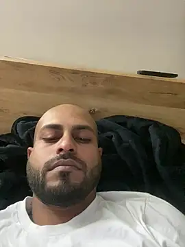 islandvybee55 online show from 03-27-26, 02:18